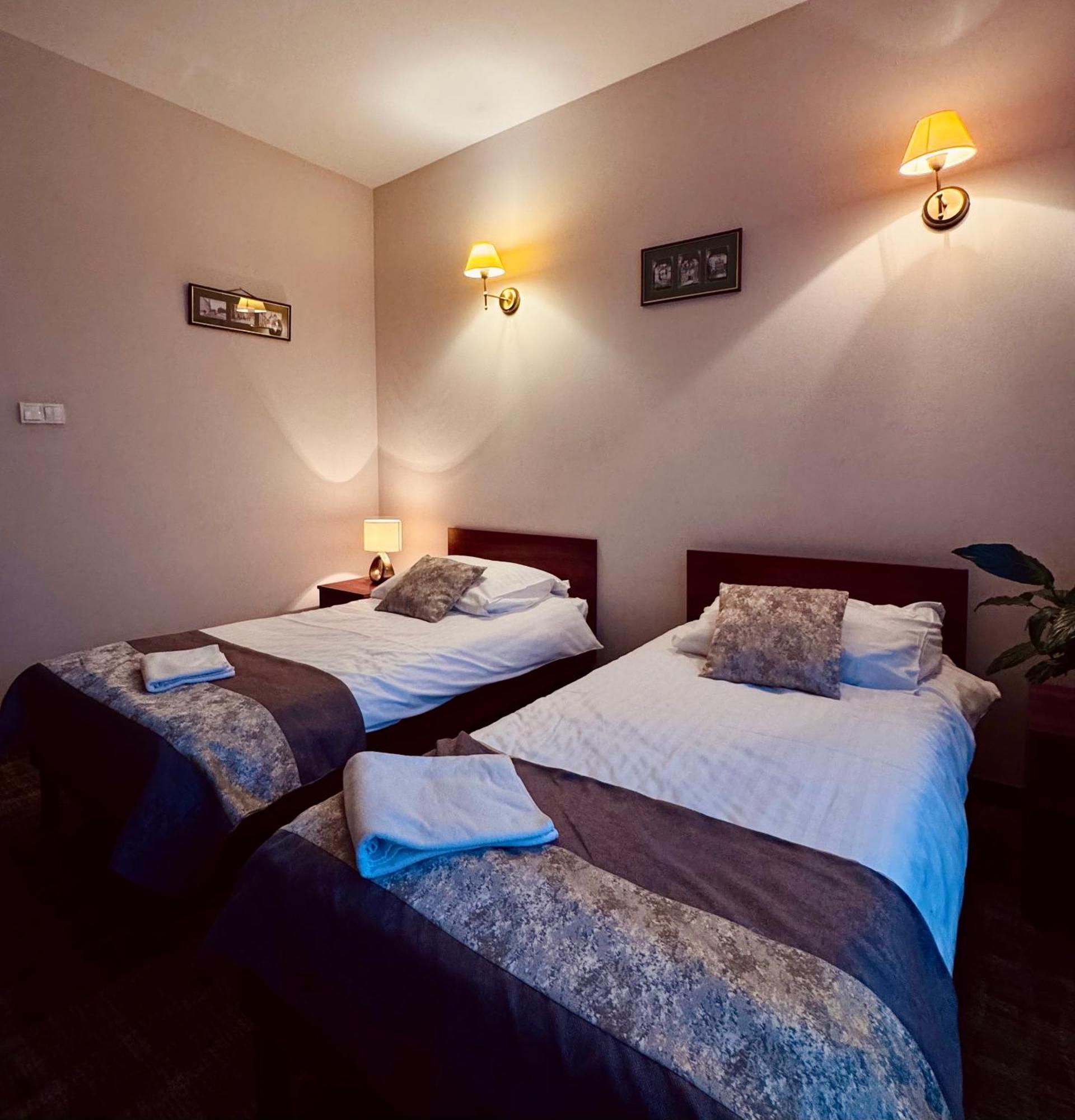 Hotel Kameralny Kielce Exterior photo